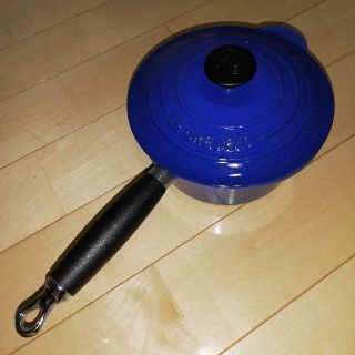 ルクルーゼ(LE CREUSET)のル・クルーゼソースパン18cm　ブルー(鍋/フライパン)