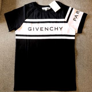 ジバンシィ(GIVENCHY)の新品☆GIVENCHYジバンシィ　Tシャツ(Tシャツ(半袖/袖なし))