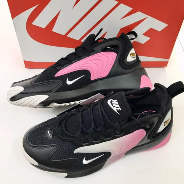 NIKE ズーム2K