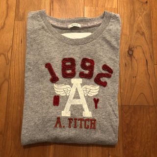 アバクロンビーアンドフィッチ(Abercrombie&Fitch)のアバクロ　Tシャツ　サイズＬ(Tシャツ/カットソー(半袖/袖なし))