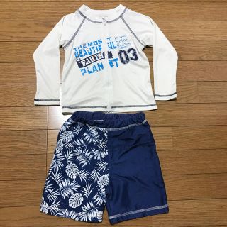 イオン(AEON)の男の子 水着 ラッシュガード 100 セット まとめ売り(水着)