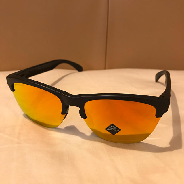 新品未使用OAKLEY Frogskins Lite prizm ruby