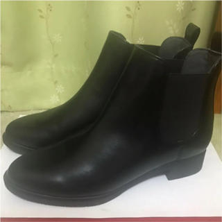 ユニクロ(UNIQLO)のサイドゴアブーツ  レインブーツ　黒(レインブーツ/長靴)