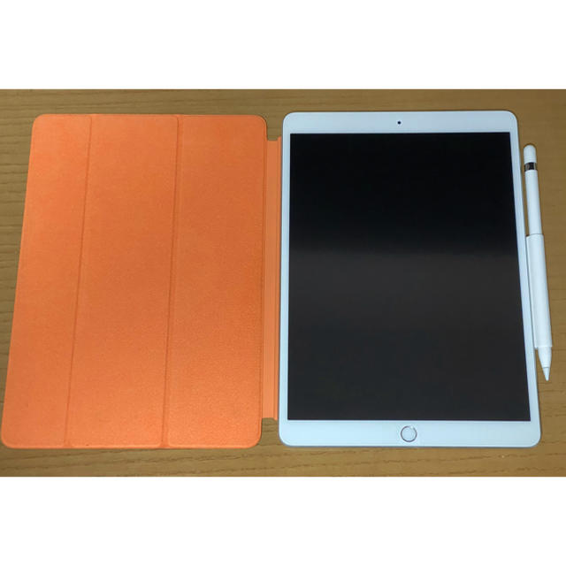 人気のファッションブランド！ iPad Air 3 64GB Wi-Fi Pencil カバー ...