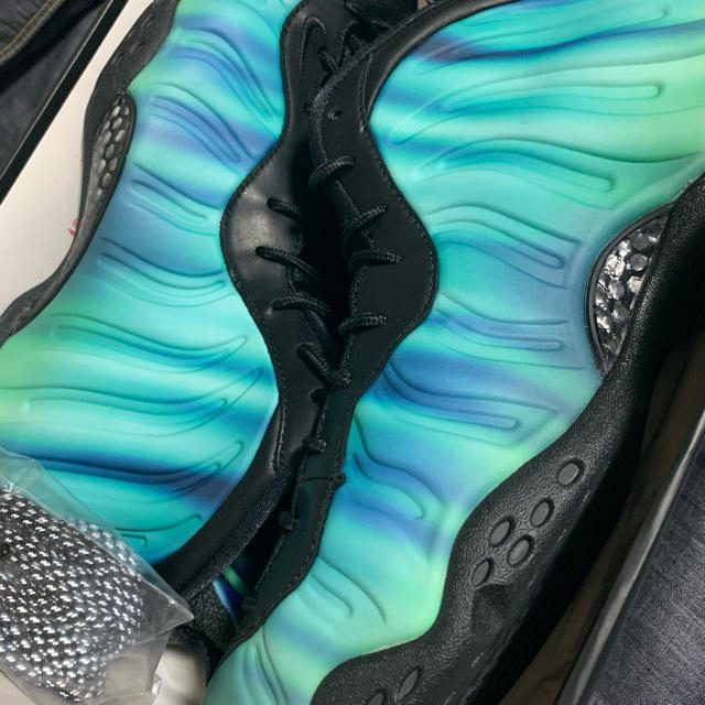 nike air foam  posite  northern lights