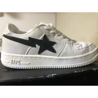 アベイシングエイプ(A BATHING APE)のAPE BAPESTA 白×黒 US8(スニーカー)