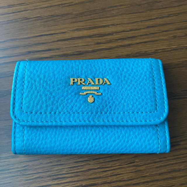 PRADA(プラダ)の【新品未使用】PRADA キーケース　ターコイズ レディースのファッション小物(キーケース)の商品写真