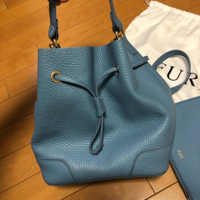 Furla(フルラ)のフルラ ショルダーバッグ レディース FURLA  水色 レディースのバッグ(ショルダーバッグ)の商品写真