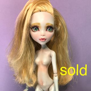 モンスターハイ♡ラグーナ リペイントooak doll カスタム(人形)