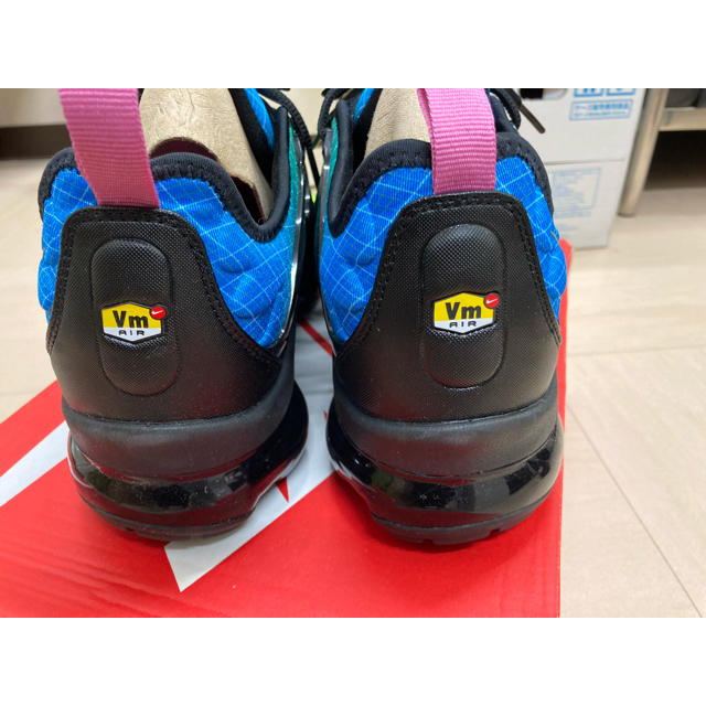 NIKE(ナイキ)のナイキ　エアヴェイパーマックスプラス　AIR VAPORMAX PLUS メンズの靴/シューズ(スニーカー)の商品写真