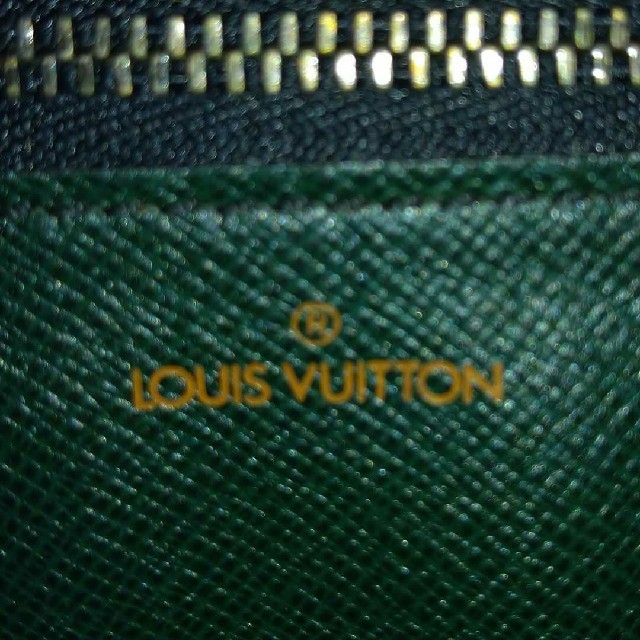 LOUIS VUITTON(ルイヴィトン)のLOUIS VUITTON、セカンドバッグ レディースのバッグ(クラッチバッグ)の商品写真