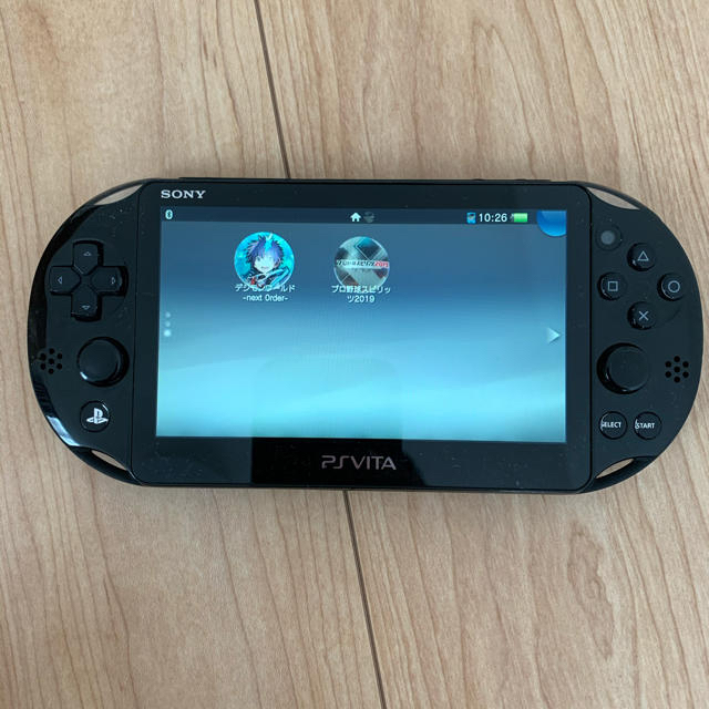 「PlayStation®Vita（PCH-2000シリーズ） Wi-Fiモデル