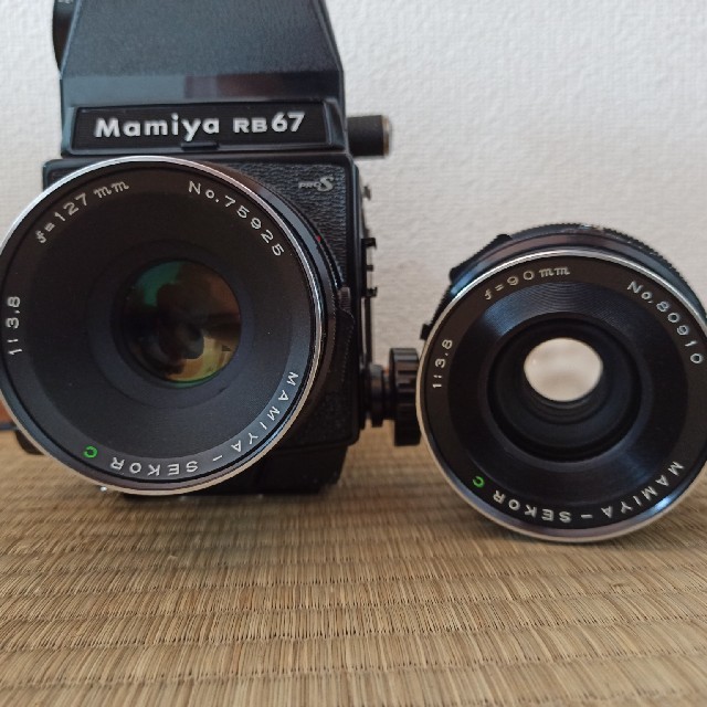 USTMamiya(マミヤ)のMamiya カメラ　と　レンズセット スマホ/家電/カメラのカメラ(フィルムカメラ)の商品写真