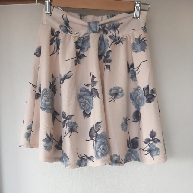 春♡花柄フレアスカート♡新品 レディースのスカート(ミニスカート)の商品写真