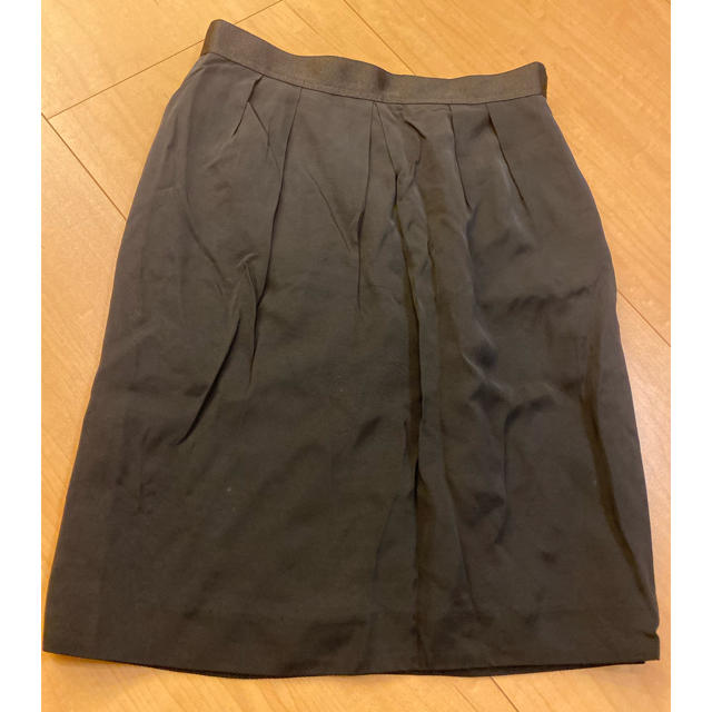 M-premier(エムプルミエ)のエムプルミエ　黒　スカート　34 レディースのスカート(ひざ丈スカート)の商品写真