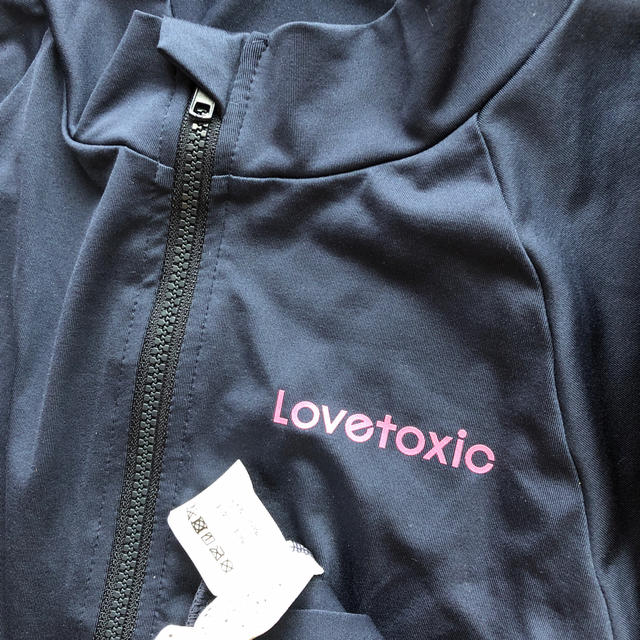 lovetoxic(ラブトキシック)の✩Lovetoxic ラブトキ ラッシュガード 紺 150cm キッズ/ベビー/マタニティのキッズ服女の子用(90cm~)(水着)の商品写真