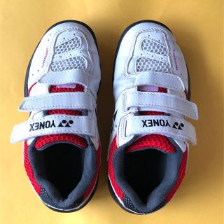 ヨネックス(YONEX)のYONEXジュニアバドミントンシューズ(バドミントン)