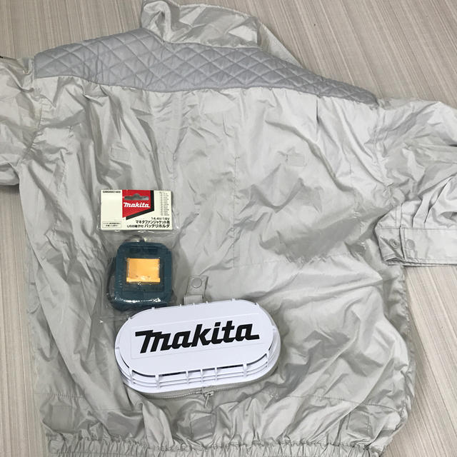 Makita(マキタ)のマたーひと様専用　マキタ　空調服　充電式ファンジャケット　ファン付き メンズのジャケット/アウター(その他)の商品写真