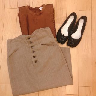 ビューティアンドユースユナイテッドアローズ(BEAUTY&YOUTH UNITED ARROWS)の＜6(ROKU)＞FRONT BUTTON TIGHT SKIRT(ひざ丈スカート)