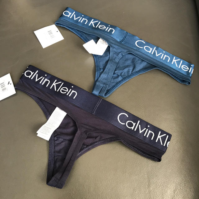 Calvin Klein - Calvin Klein Tバック レディース ソング s 下着 パンツ2枚の通販 by i love