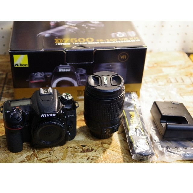 デジタル一眼Nikon D7500 18-140 VR Kit 美品 デジタル一眼レフ