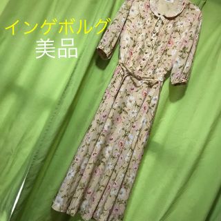 インゲボルグ  ワンピース　コスモス　ベージュ　美品(ロングワンピース/マキシワンピース)