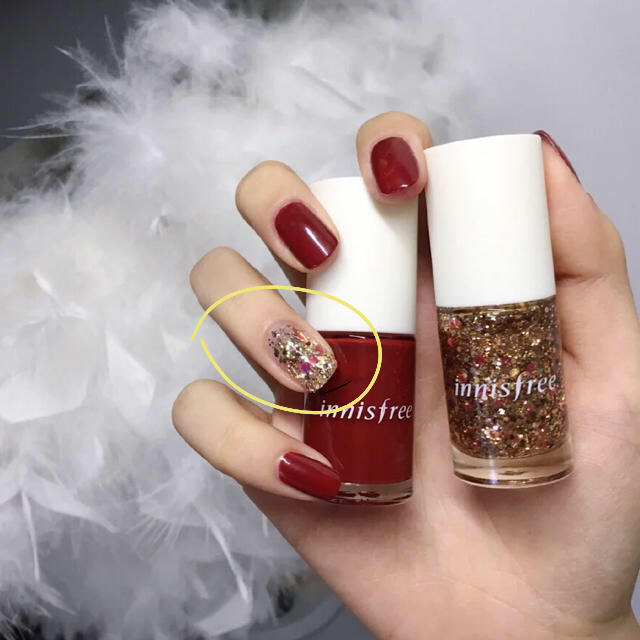 Innisfree イニスフリー 右のキラキラ ネイル マニキュアの通販 By メルシー イニスフリーならラクマ Innisfree イニスフリー 右のキラキラ ネイル マニキュアの通販 By メルシー イニスフリーならラクマ