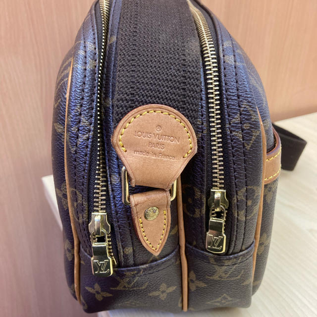 LOUIS VUITTON(ルイヴィトン)のルイヴィトン   リポーター　ショルダー レディースのバッグ(ショルダーバッグ)の商品写真