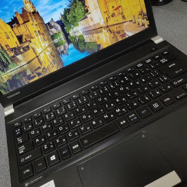 dynabook r734/mノートPC