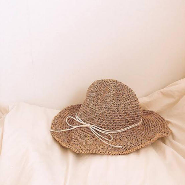 ダイソー　麦わら帽子　DAISO レディースの帽子(麦わら帽子/ストローハット)の商品写真