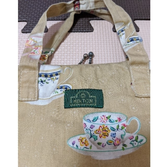 MINTON(ミントン)の【専用ページ】薔薇が咲いている様　MINTON 手提げバッグ レディースのバッグ(その他)の商品写真