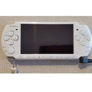 プレイステーションポータブル(PlayStation Portable)のPSP 3000 本体　ホワイト(携帯用ゲーム機本体)