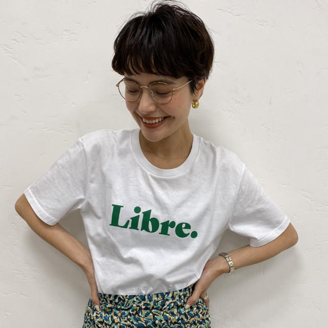 Drawer(ドゥロワー)のles petits basics LIBRE プリント Tシャツ レディースのトップス(Tシャツ(半袖/袖なし))の商品写真