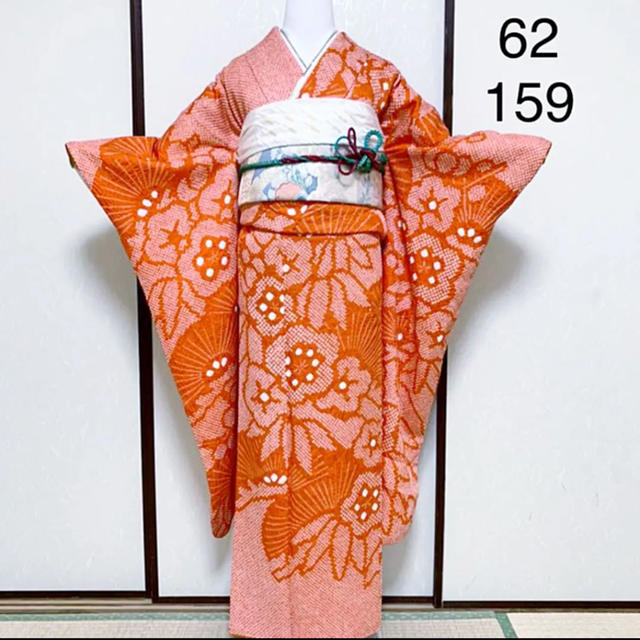 すぅ様専用!《総絞り》超レトロモダン!オレンジ総絞り振袖(フル