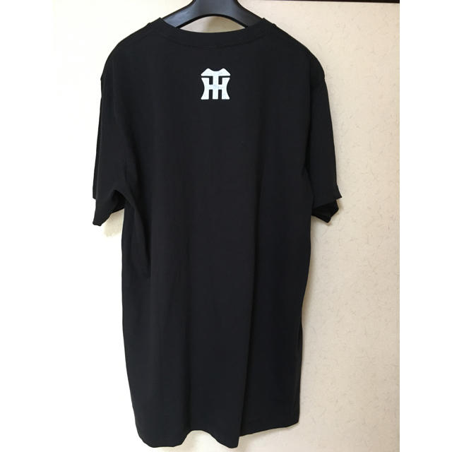 阪神タイガース(ハンシンタイガース)の阪神タイガース　Tシャツ スポーツ/アウトドアの野球(応援グッズ)の商品写真