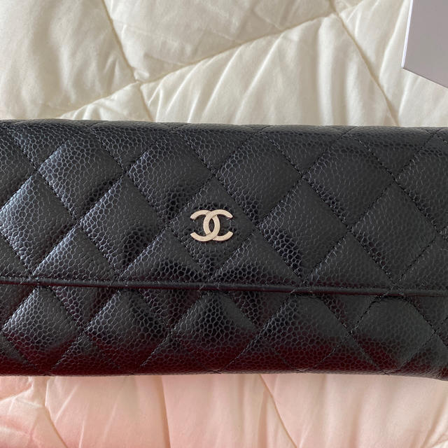 CHANEL(シャネル)のシャネル　長財布　キャビンスキン レディースのファッション小物(財布)の商品写真