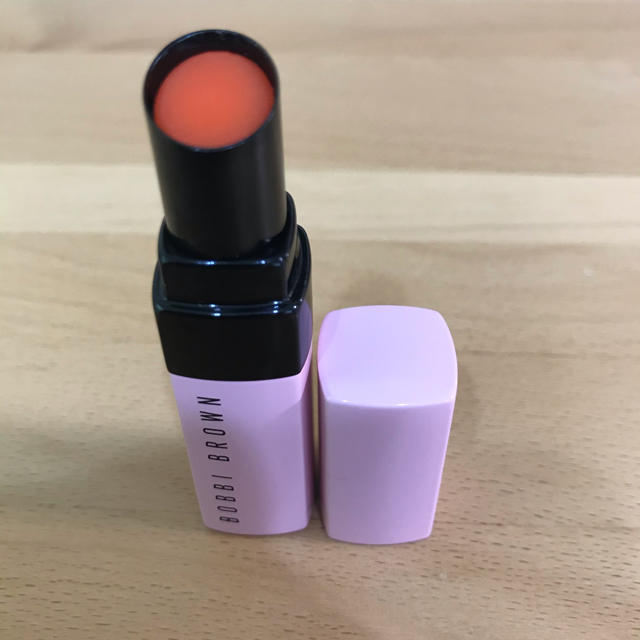 BOBBI BROWN(ボビイブラウン)のエクストラリップティント L03 ベアメロン コスメ/美容のベースメイク/化粧品(口紅)の商品写真