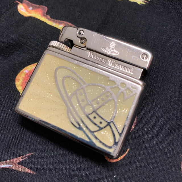 Vivienne Westwood(ヴィヴィアンウエストウッド)のVivienne Westwood☆ガスライター メンズのファッション小物(タバコグッズ)の商品写真