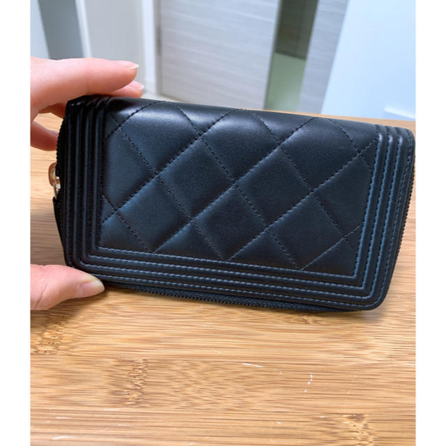 CHANEL(シャネル)のシャネル　小さい財布 レディースのファッション小物(財布)の商品写真