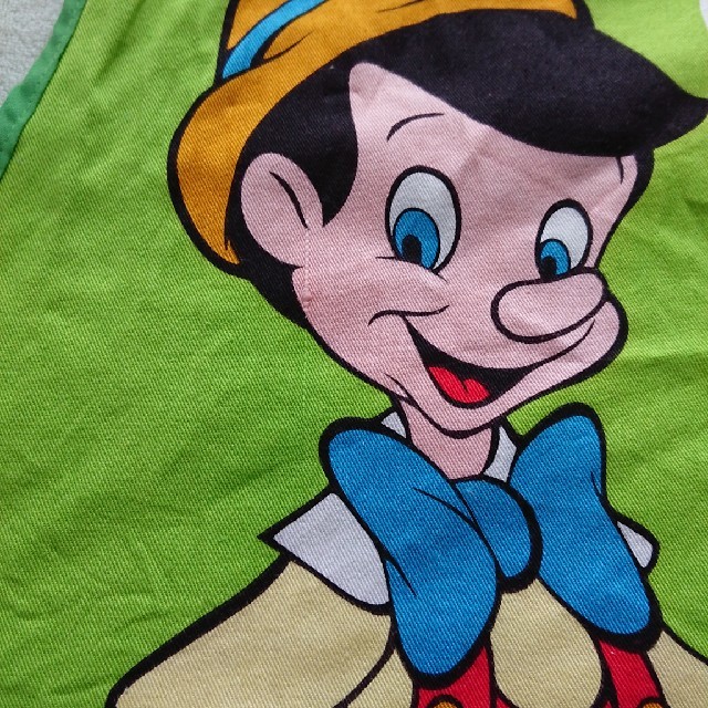 Disney ディズニーキャラクターエプロン ピノキオの通販 By Lulva 断捨離中 ディズニーならラクマ