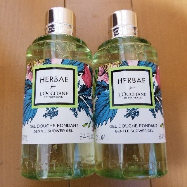 L'OCCITANE(ロクシタン)のロクシタン シャワージェル エルバヴェール×2本 コスメ/美容のボディケア(ボディソープ/石鹸)の商品写真