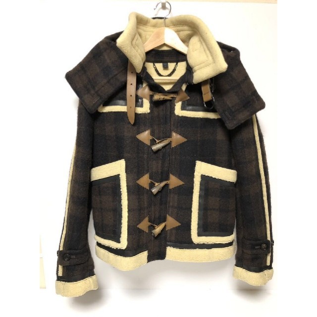 BURBERRY(バーバリー)の2011AW  バーバリープローサム  ムートン ダッフル コート  メンズのジャケット/アウター(ダッフルコート)の商品写真