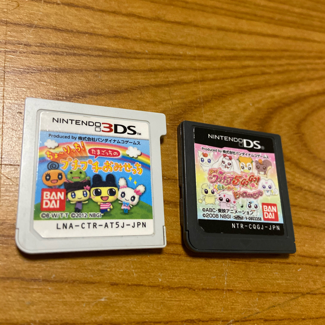 ニンテンドー2DS(ニンテンドー2DS)のnintendo 2ds 美品 エンタメ/ホビーのゲームソフト/ゲーム機本体(携帯用ゲーム機本体)の商品写真