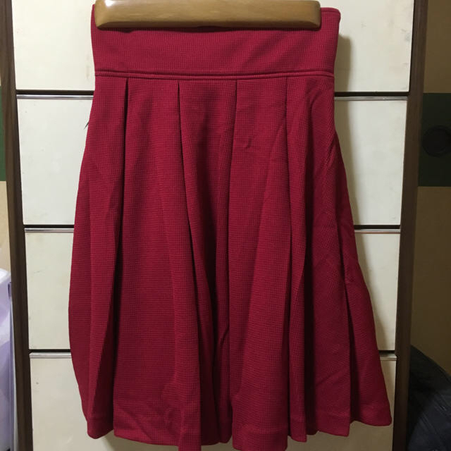 CECIL McBEE(セシルマクビー)のセシルマクビー☆バックリボンスカート レディースのスカート(ひざ丈スカート)の商品写真