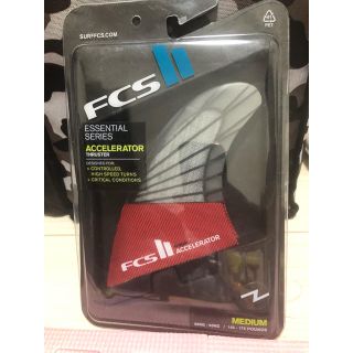 フィン(Fin)のfcs2  ACCELERATOR Mサイズ　トライフィン 超美品(サーフィン)