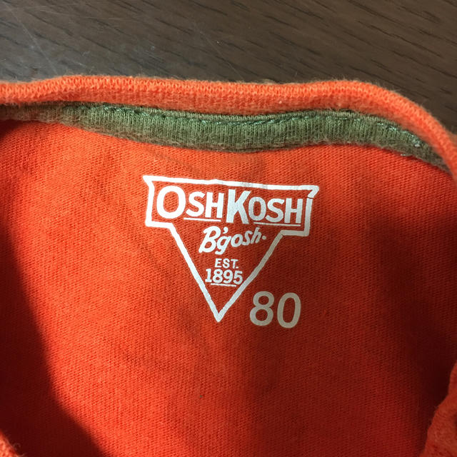 OshKosh(オシュコシュ)のオシュコシュ　ロングTシャツ　80cm キッズ/ベビー/マタニティのベビー服(~85cm)(Ｔシャツ)の商品写真