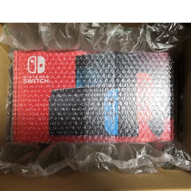 任天堂スイッチ　Nintendo Switch　ネオン