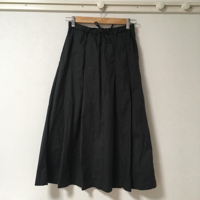 MUJI (無印良品)(ムジルシリョウヒン)のタック　スカート  無印良品 レディースのスカート(ロングスカート)の商品写真
