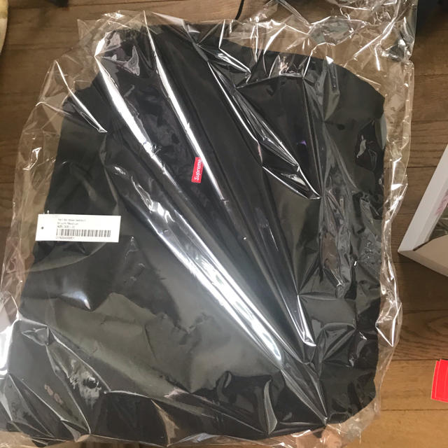 Supreme(シュプリーム)の  Small Box Hooded  Swetshirt Ｍ　黒 メンズのトップス(パーカー)の商品写真