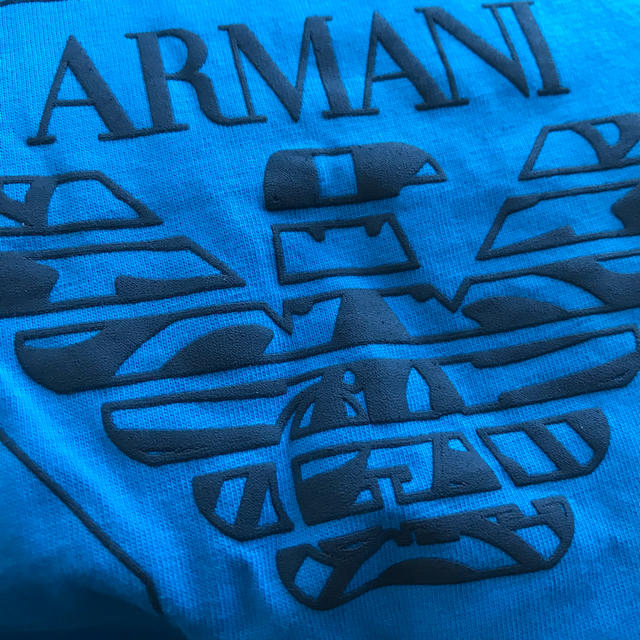 ARMANI JUNIOR(アルマーニ ジュニア)のアルマーニジュニア　Tシャツ　青 キッズ/ベビー/マタニティのキッズ服男の子用(90cm~)(Tシャツ/カットソー)の商品写真